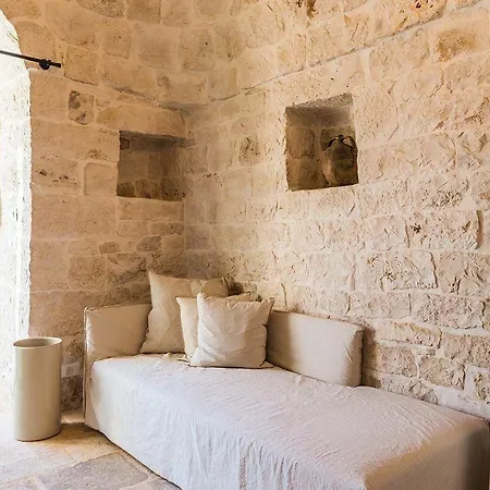 Borgo Canonica מלון