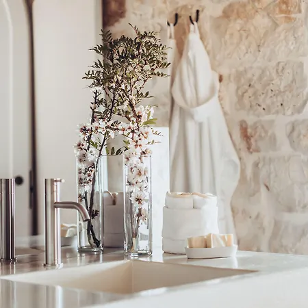 Hotel Borgo Canonica