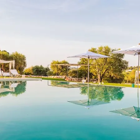 מלון Borgo Canonica צ'יסטרנינו