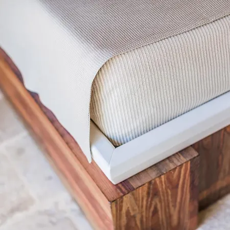 Borgo Canonica מלון