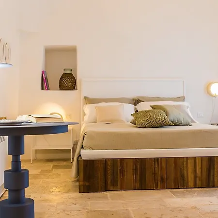 Borgo Canonica 4*