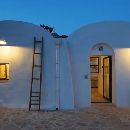 Borgo Canonica מלון צ'יסטרנינו