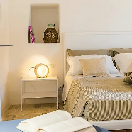 Borgo Canonica מלון צ'יסטרנינו