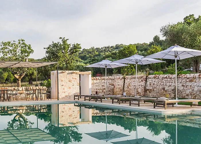 Borgo Canonica Hotel