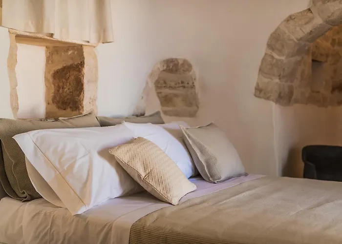 Hotel Borgo Canonica 4*