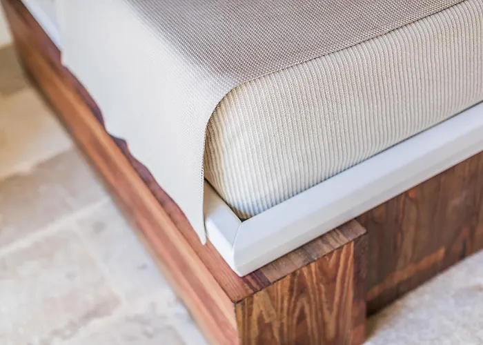 Borgo Canonica Hotel