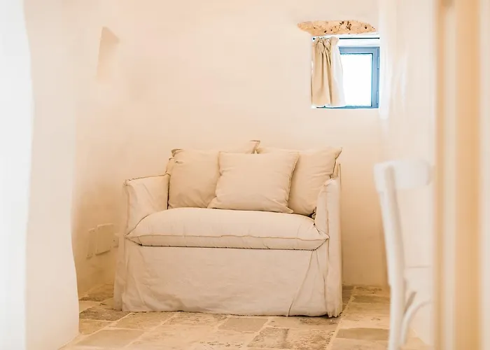 Borgo Canonica Hotel 4*