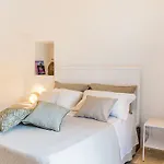 Borgo Canonica 4*