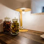 Borgo Canonica Hotel