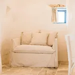 Borgo Canonica Hotel 4*