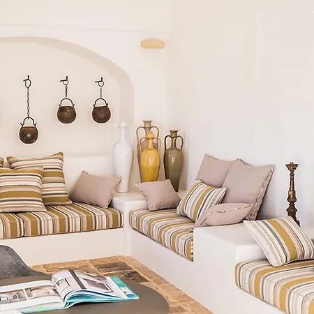 فندق Borgo Canonica تْشيستيرنِنو