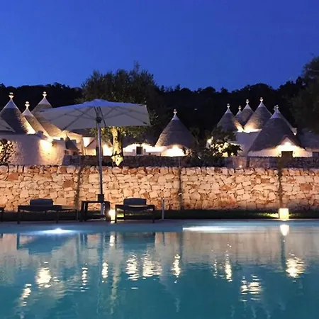 Borgo Canonica فندق