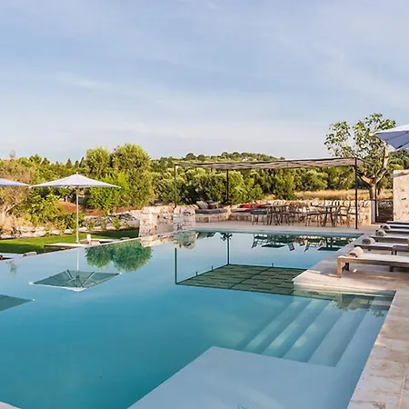 Borgo Canonica 4*