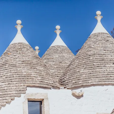 فندق Borgo Canonica تْشيستيرنِنو