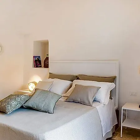 فندق Borgo Canonica 4*
