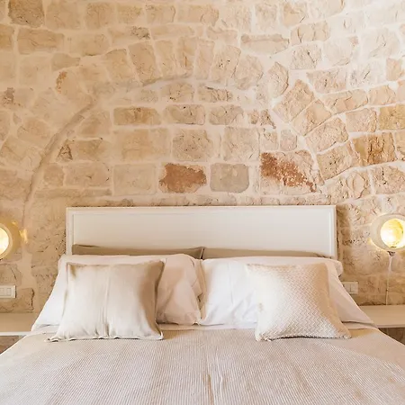 Borgo Canonica Szálloda 4*