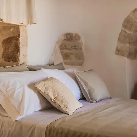 فندق Borgo Canonica 4*