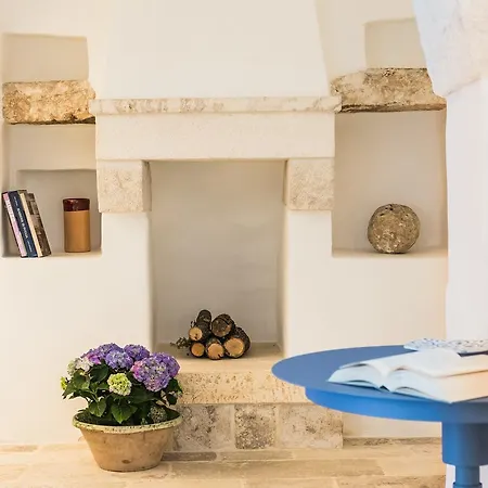 Borgo Canonica فندق