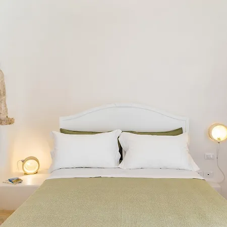 Borgo Canonica 4*