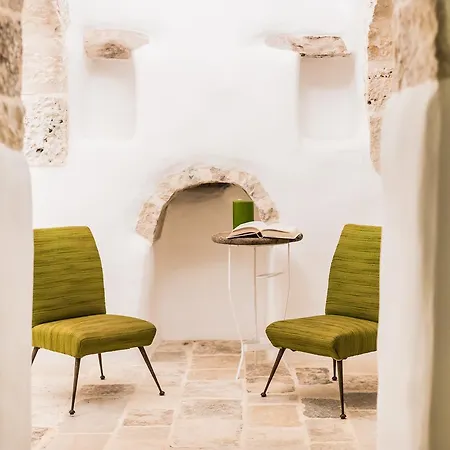 Borgo Canonica 4*
